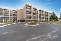 2 Bed End Unit Main Level Condo Townhome