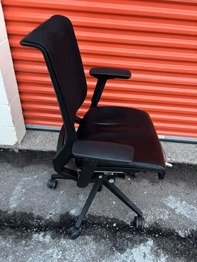 Steelcase Think Leather Chair-Humanscale Liberty Task Chair!62863728809986121