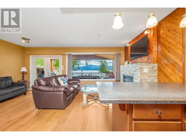 2612 Lakeshore Road Vernon, British Columbia in Houses for Sale in Vernon - Image 7