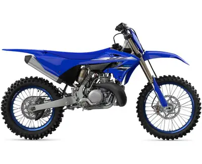 YAMAHA YZ250X 2026 Conçue pour offrir toute la fiabilité et la durabilité que vous vous attendez de...
