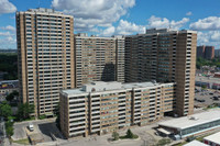 Live well at Main Square Apartments; perfectly located at Danforth and Main, surrounded by convenien... (image 7)