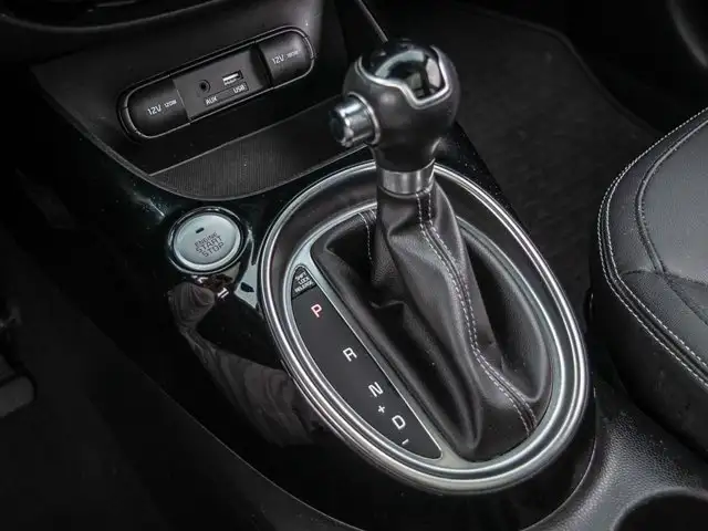 2019 Kia Soul EX PREM | Leather | Panoramic Sunroof in Cars & Trucks in London - Image 23
