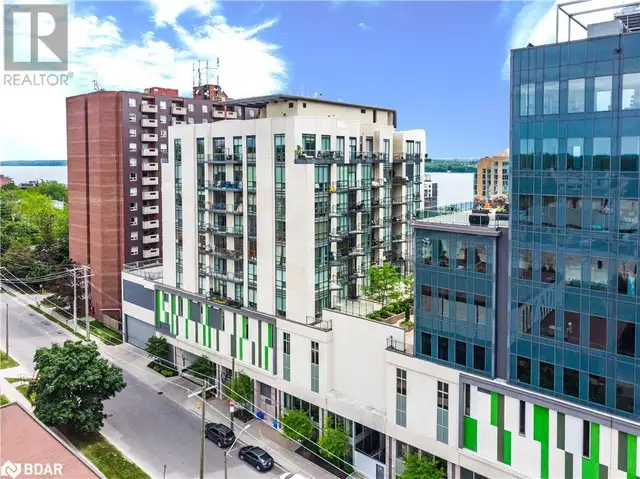 111 WORSLEY Street Unit# GPH1 Barrie, Ontario62863789230209121