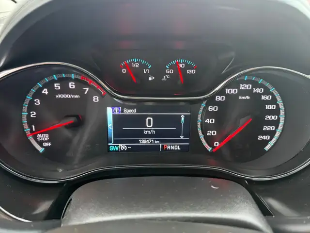 2018 Chevrolet Cruze Low Kms H.seat B.cam R.start 1yr warranty in Cars & Trucks in Edmonton - Image 23