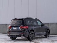 CARGET AUTOMOTIVE is thrilled to offer this 2021 Mercedes-Benz GLB250, a compact luxury SUV offering... (image 6)