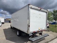 NEW ARRIVAL - RARE FIND - 18Ft Box - 2016 Ford E-450 - 18Ft Box - Equipped with 5.4L V8 Gasoline Eng... (image 7)