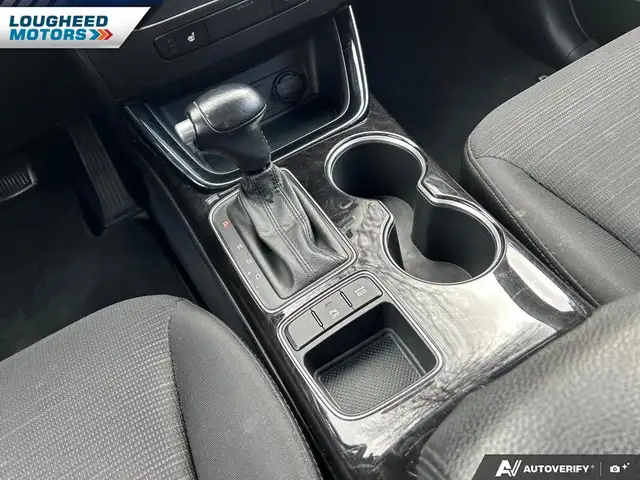 2014 KIA Sorento LX in Cars & Trucks in Mission - Image 16