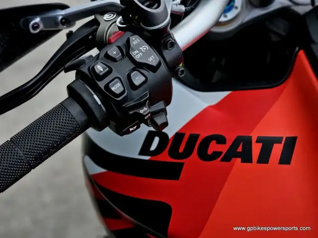 2024 Ducati Multistrada V4 RS in Sport Bikes in Oshawa / Durham Region - Image 17