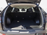 Recent Arrival! CARFAX Canada No Reported Accidents Tucson Plug-In Hybrid Ultimate, I4. 2024 Hyundai... (image 6)