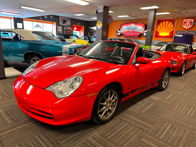 Porsche 911 Carrera Convertible 2002