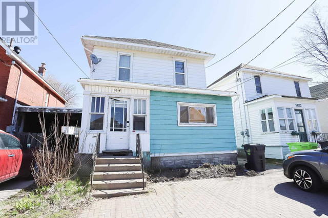 164 Albert ST E Sault Ste. Marie, Ontario in Houses for Sale in Sault Ste. Marie