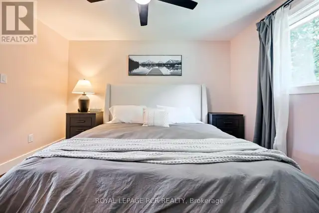 2534 SUNNIDALE ROAD Springwater, Ontario in Houses for Sale in Barrie - Image 20