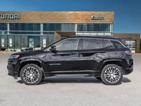 *Low Mileage, Sunroof, Premium Audio, Uconnect 5 Nav w/10.1 inch Display!* With outstanding off-road... (image 2)