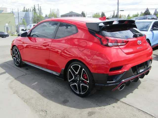 2022 Hyundai Veloster N N POWER 2.0L Turbo / Tech / Carplay / Na in Cars & Trucks in Calgary - Image 11