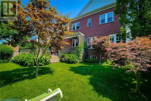 16 BROCK Street Niagara-on-the-Lake, Ontario in Houses for Sale in St. Catharines - Image 6