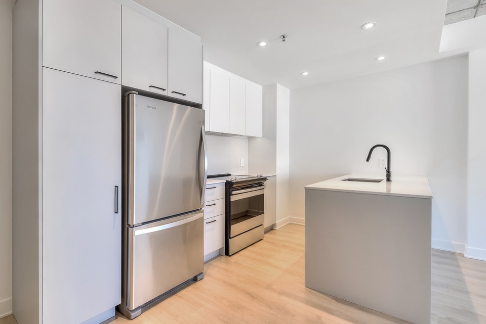 3.5 condo appartement luxe à louer à Outremont-Milhaus 3