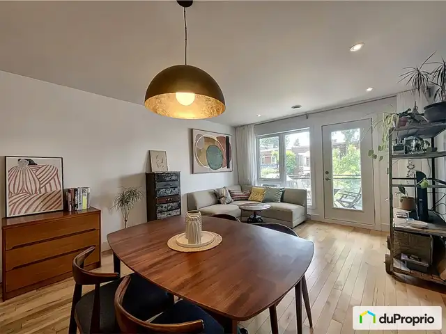 $389,000 - Condominium for sale in Le Plateau-Mont-Royal in Condos for Sale in City of Montréal - Image 2