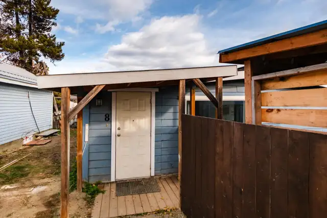 AFFORDABLE MOBILE HOME! 8-7 Prospector Rd (Felix Realtor®) in Houses for Sale in Whitehorse - Image 27