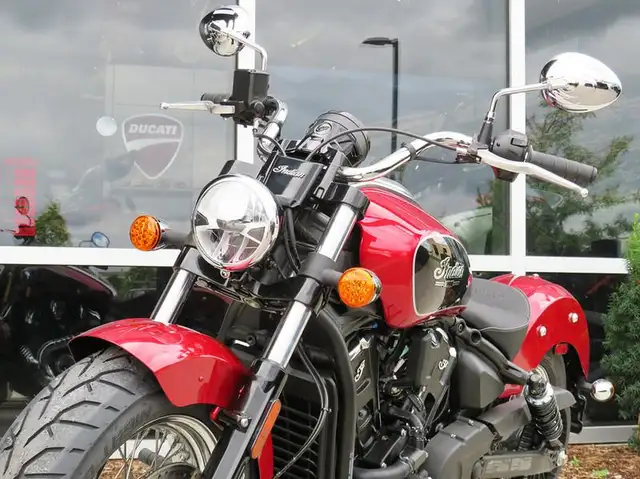 2025 Indian Motorcycle Scout Classic Limited +Tech Sunset Red Me in Street, Cruisers & Choppers in Cambridge - Image 10