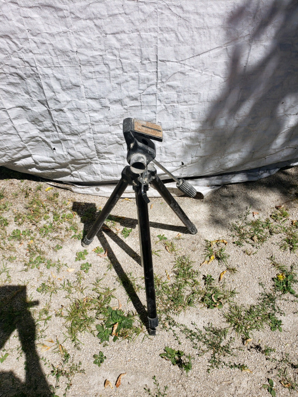 TRIPOD FOR SALE  in Cameras & Camcorders in Winnipeg