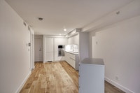 Renovated Akelius studio apartment for rent. Located near Sherbrooke and Peel in the Downtown - McGi... (image 2)