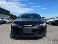 Zoomer Auto 2015 Chrysler 200 LX Clean Carfax (No accidents) has blue tooth, power window, power loc... (image 4)