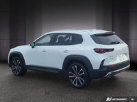 Le Mazda CX-50 GT Turbo 2024 est un VUS compact haute performance qui combine puissance, tenue de ro... (image 4)