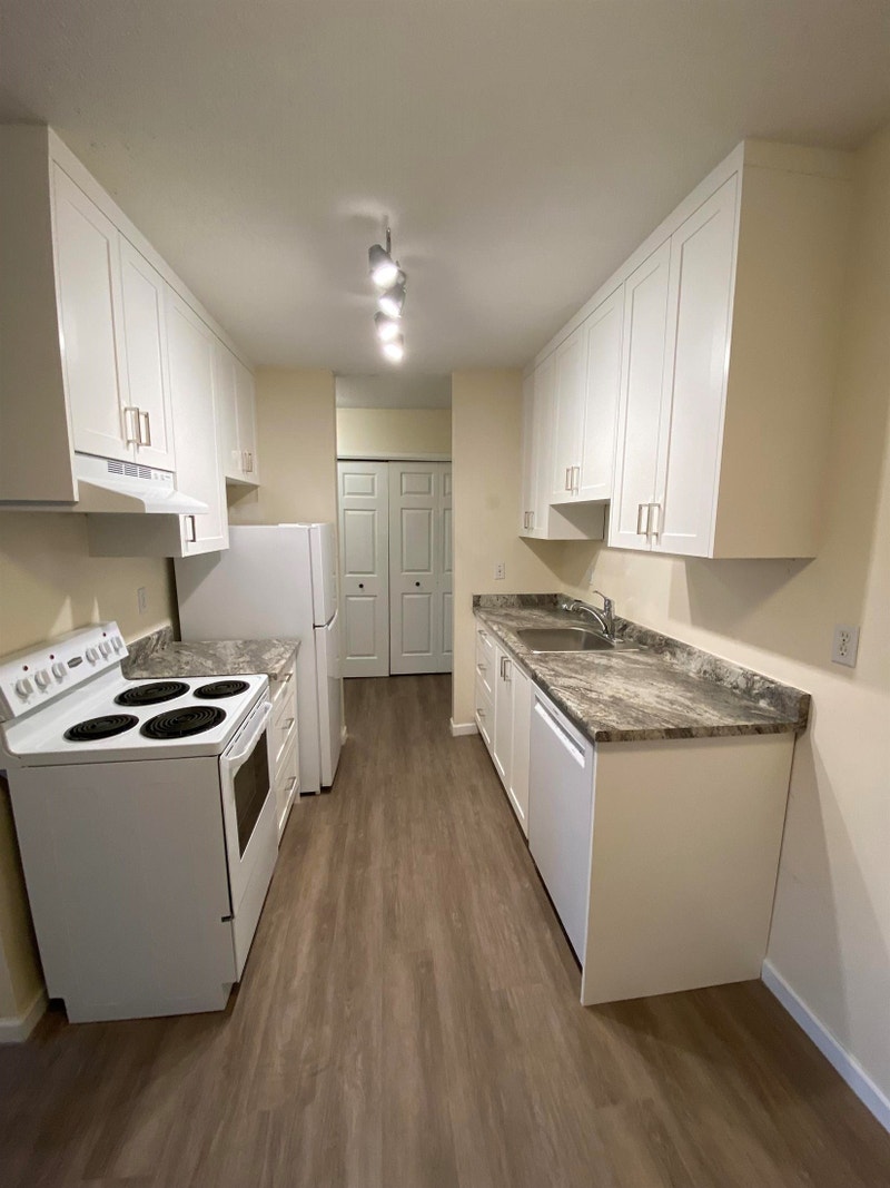 1 Bedroom Apartment for Rent 1500 Boundary Crescent Long Term