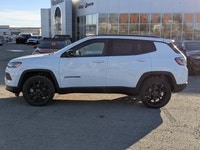 This Jeep Compass has a strong Intercooled Turbo Regular Unleaded I-4 2.0 L/122 engine powering this... (image 4)