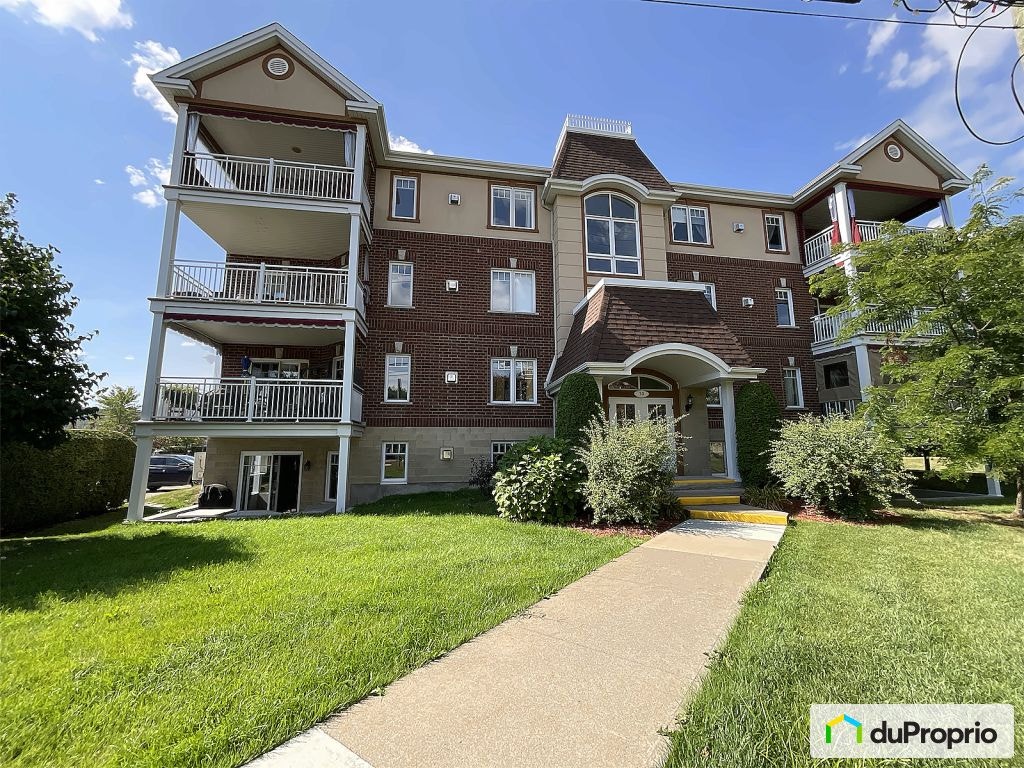 $359,000 - Condominium for sale in St-Jérôme (St-Jérôme) — photo 1