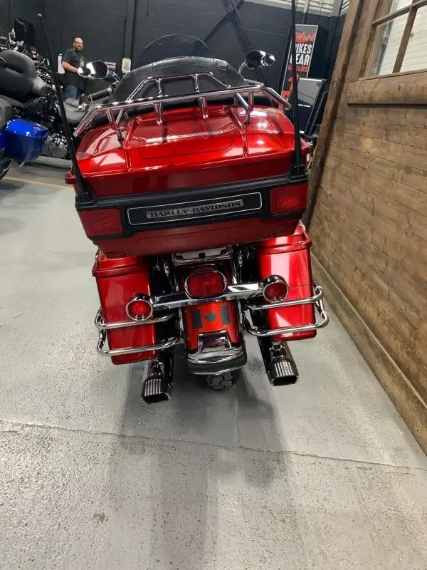 2008 Harley-Davidson Electra Glide Ultra Classic in Street, Cruisers & Choppers in Oshawa / Durham Region - Image 8