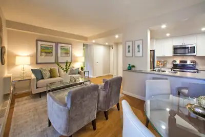 2 Bedroom Apartment for Rent in Cobourg, View more