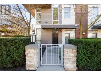 Welcome to this beautifully designed 2-bedroom, 2-bathroom garden-level home offering nearly 1,000 s...