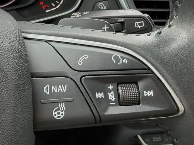 2019 Audi Q5 45 Technik5257671810757632013