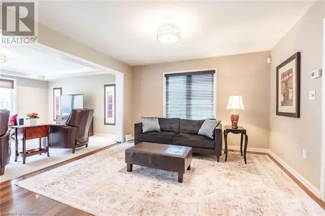 199 EMICK Drive Ancaster, Ontario in Houses for Sale in Hamilton - Image 8