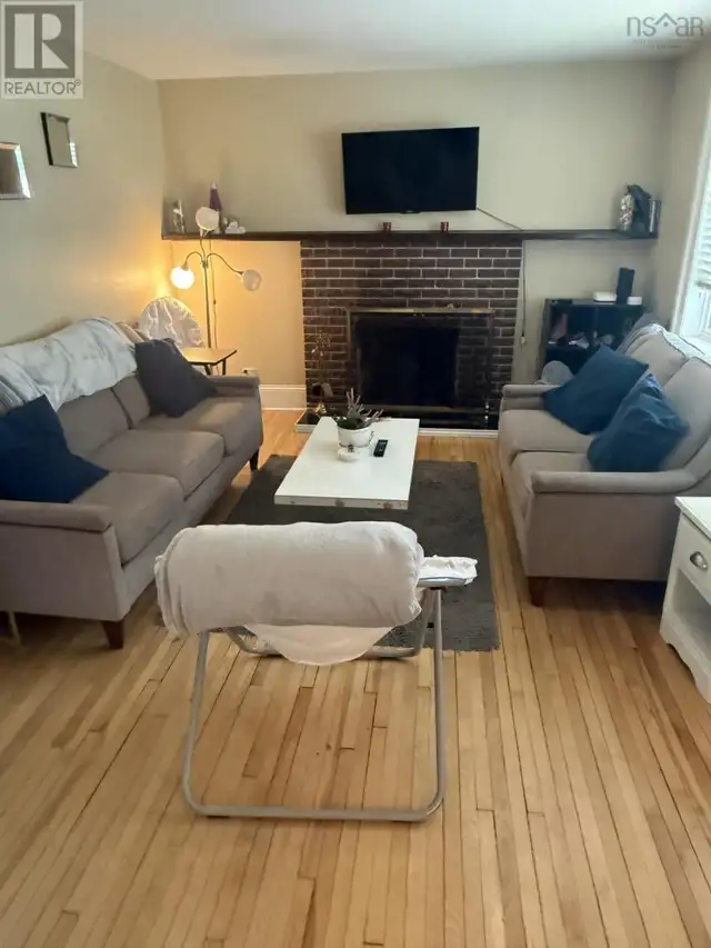 114 Hawthorne Street Antigonish, Nova Scotia in Houses for Sale in New Glasgow - Image 8