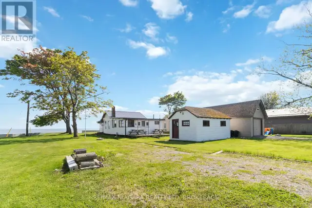 10953 LAKESHORE ROAD Wainfleet (Lakeshore), Ontario in Houses for Sale in St. Catharines - Image 11