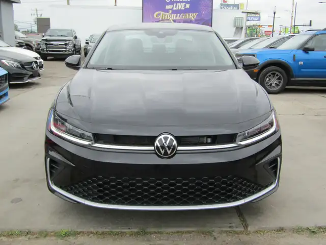 2026 Volkswagen Jetta Comfortline Leather Low KM | CarPlay || Ba in Cars & Trucks in Calgary - Image 12