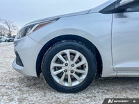 | Applink/Apple Carplay & Android Auto | Brake Assist | Electronic Stability Control | Exterior Park... (image 8)