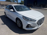 All vehicles come with a full vehicle History Report, ask to see it! 2019 Hyundai Sonata spacious in... (image 1)