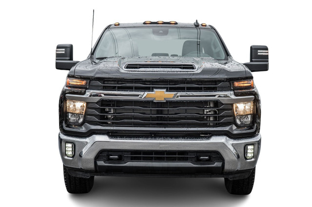 2024 Chevrolet Silverado 2500HD LT Awd 4X4 Crew Cab * 6.6L V8 Du dans Autos et camions  à Ville de Montréal - Image 2
