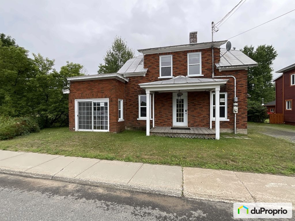 $350,000 - 2 Storey for sale in St-Alexis-Des-Monts — photo 1
