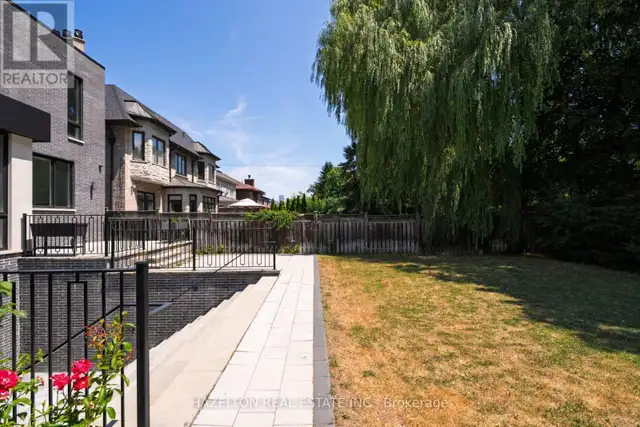 71 YORKVIEW DRIVE Toronto (Willowdale West), Ontario in Houses for Sale in City of Toronto - Image 40