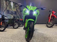 kawasaki zx10r in Motorcycles in Alberta | Kijiji Marketplaces