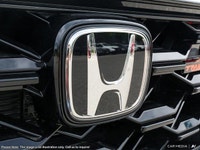 Embrace adventure with the rugged yet refined 2026 Honda CR-V Hybrid TrailSport, an almost-new examp... (image 8)