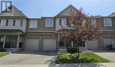 50 PINNACLE Drive Unit# 71 Kitchener, Ontario