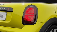 La *MINI Cooper Cabriolet S 2026* est un véhicule sportif aux performances exaltantes. Doté d'un toi... (image 2)