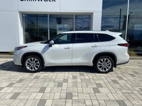Turbocharged,All Wheel Drive,Keyless Entry,4-Wheel Disc Brakes,ABS,A/C,Brake Assist,Power Steering,P... (image 1)