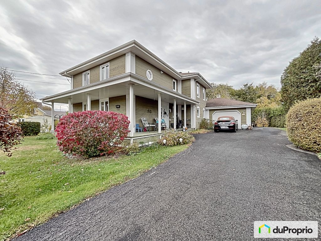 $579,000 - 2 Storey for sale in St-Stanislas-De-Kostka — photo 2
