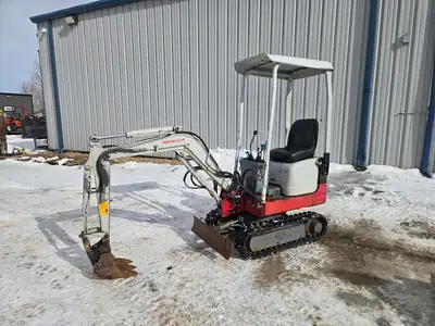 This item(s) are selling by Online Timed Auction Complete Dispersal Auction for Standard Rentals Bid...